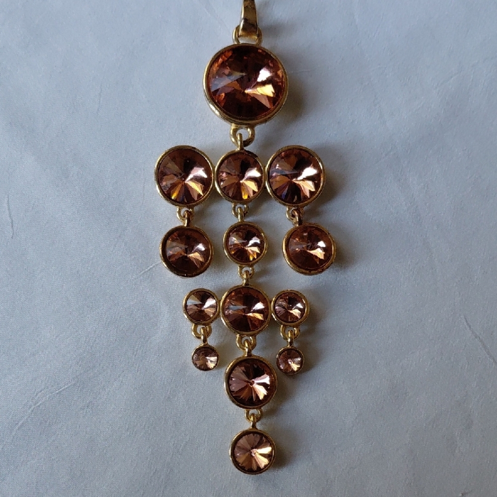 Elegant Gold and PINK Pendant - Picture 3 of 14